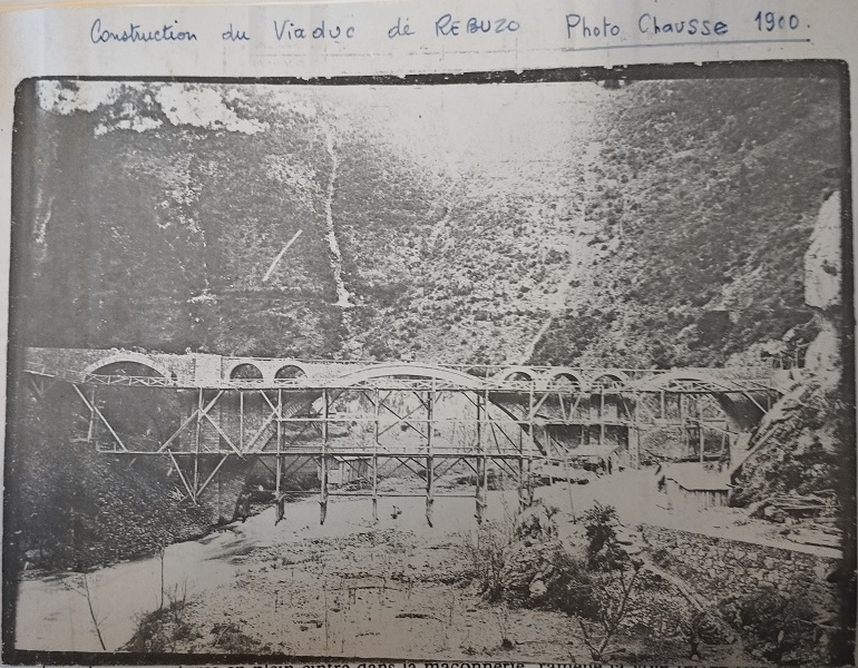 St Martin Lys, le pont ferroviaire de Rebuzo en construction