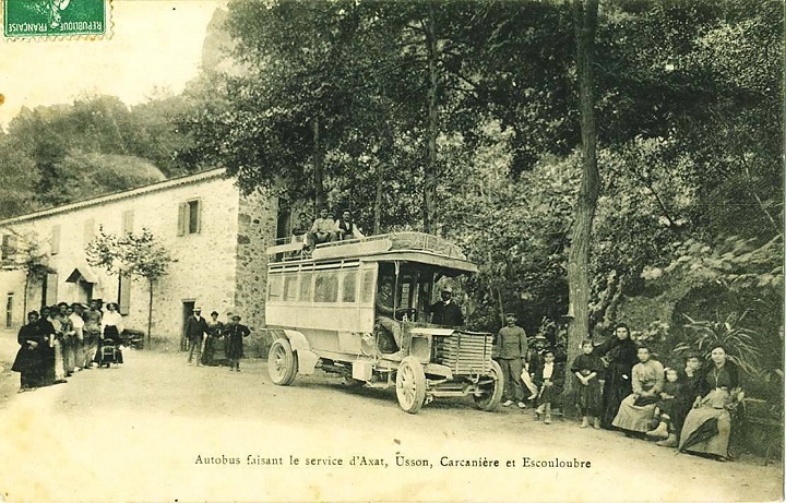 Autobus faisant le service d'Axat, Usson, Carcanières et Escouloubre
