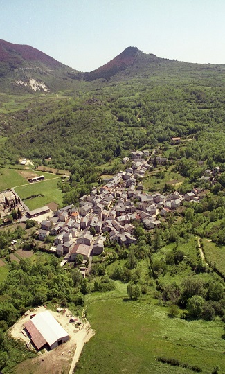 Escouloubre Village photo aérienne 2