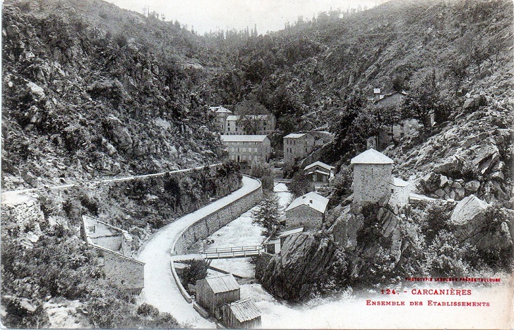 Carcanières Ensemble des Etablissements