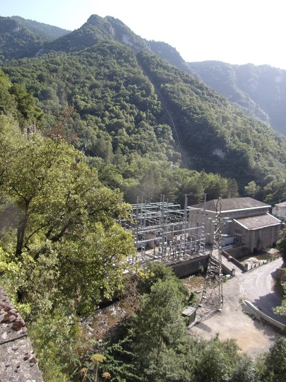Ayguette, Usine hydroélectrique de Nentilla, vue depuis la départementale 17 au Cap de Bouc 0