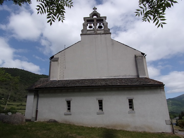 Roquefort, église Saint Martin, vue de face