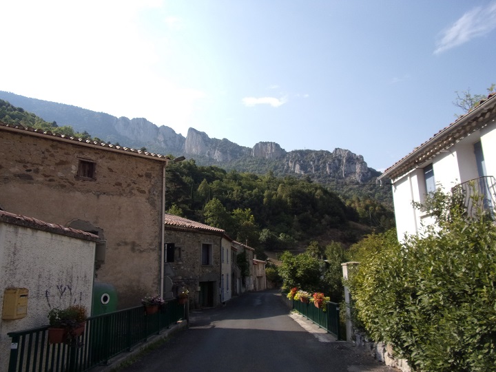 Salvezines, village 7