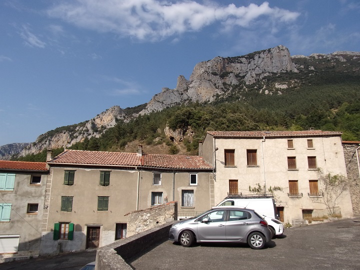 Salvezines, village 15