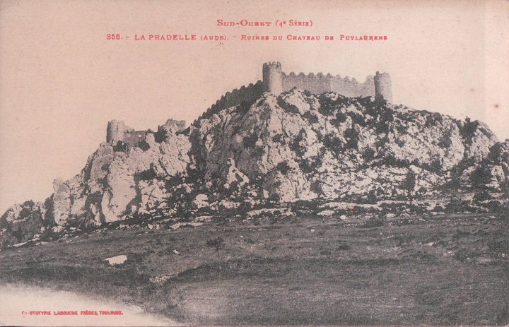 Lapradelle ruines du château de Puilaurens