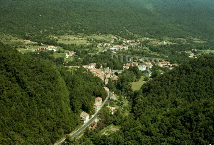 photo aérienne de Lapradelle et Lavagnac