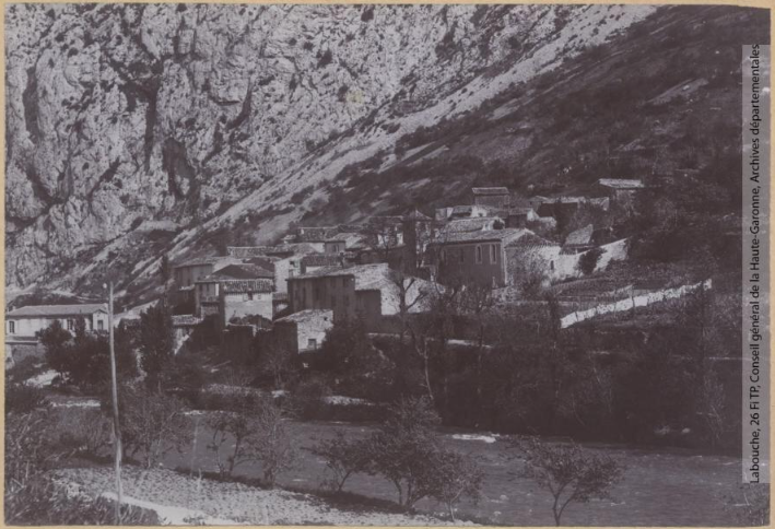 Saint-Martin-Lys - vue générale - photographie Amédée Trantoul 1837-1910 - Toulouse - maison Labouche frères, entre 1900 et 1910 - Photographie p1