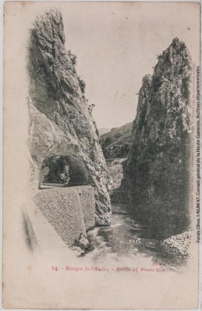 Vallée de l'Aude 14 -Gorges de l'Aude, défilé de Pierre Lys -photo Amédée Trantoul 1837-1910 -Toulouse -Labouche frères imprimeurs-éditeurs 1900-1904 -CPA p1