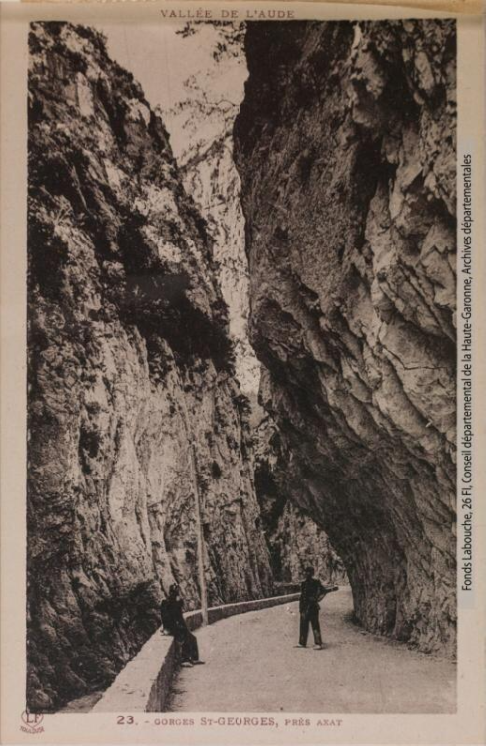 Vallée de l'Aude 23 - Gorges Saint-Georges, près Axat - Toulouse - phototypie Labouche frères, marque LF 1934 - Carte postale p1