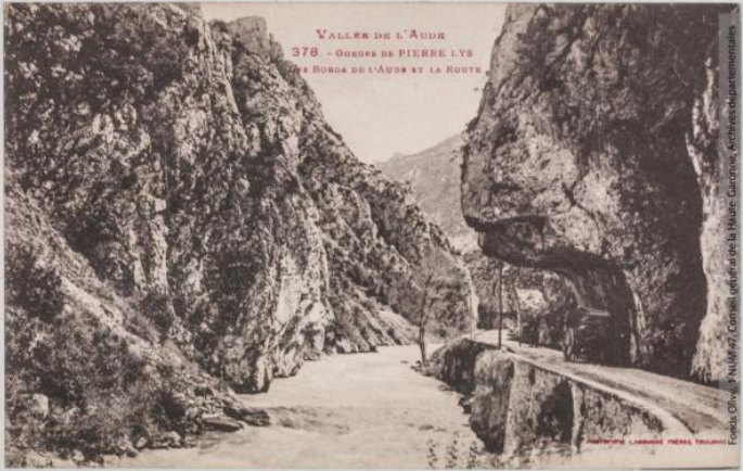 Vallée de l'Aude 378 -Gorges de Pierre-Lys -les bords de l'Aude et la route -Toulouse -phototypie Labouche frères, marque LF au verso 1918-1937-CPA p1