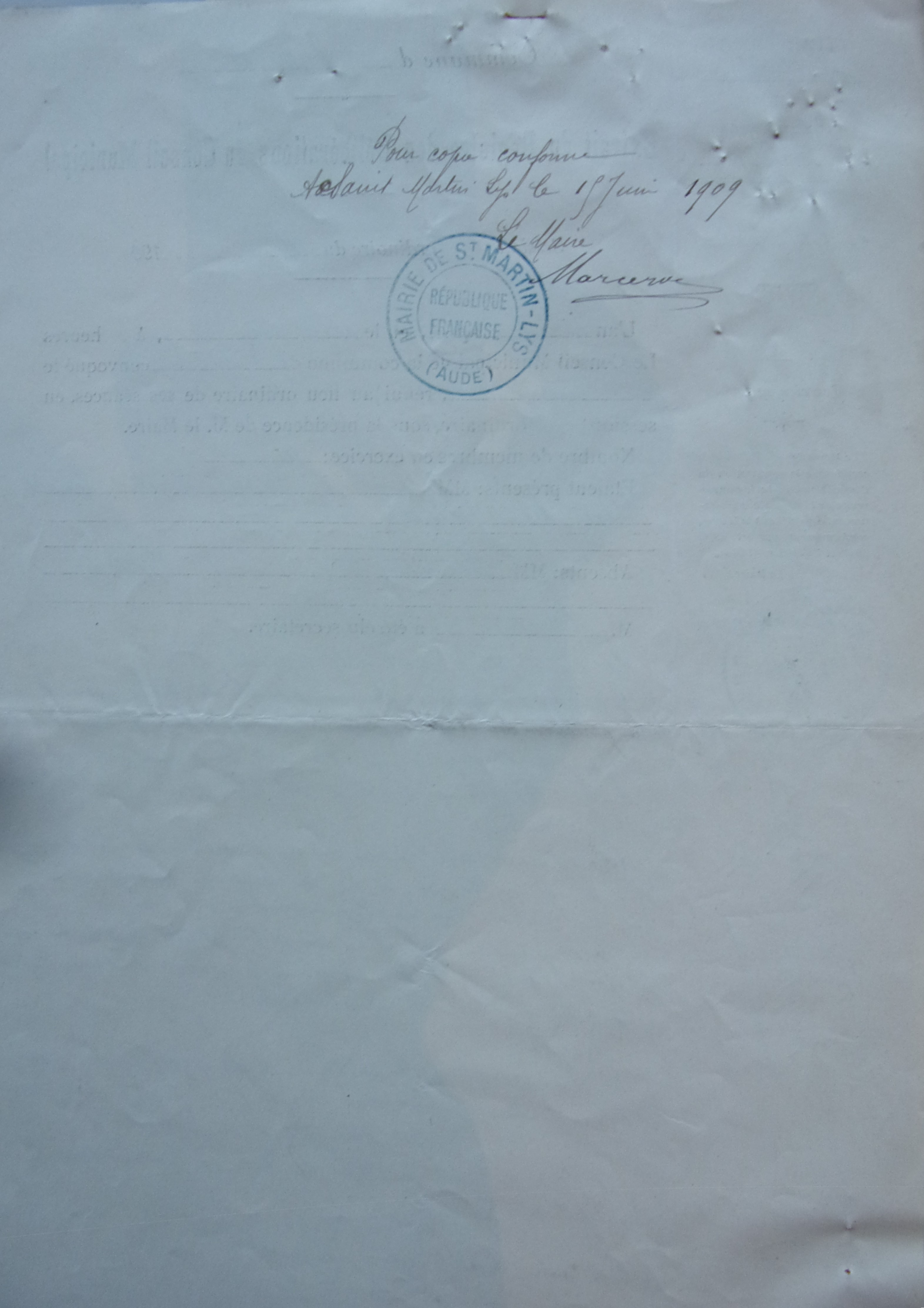19090611 Extrait registre des affaires communale sur l'augmentation du secrétaire de mairie p2