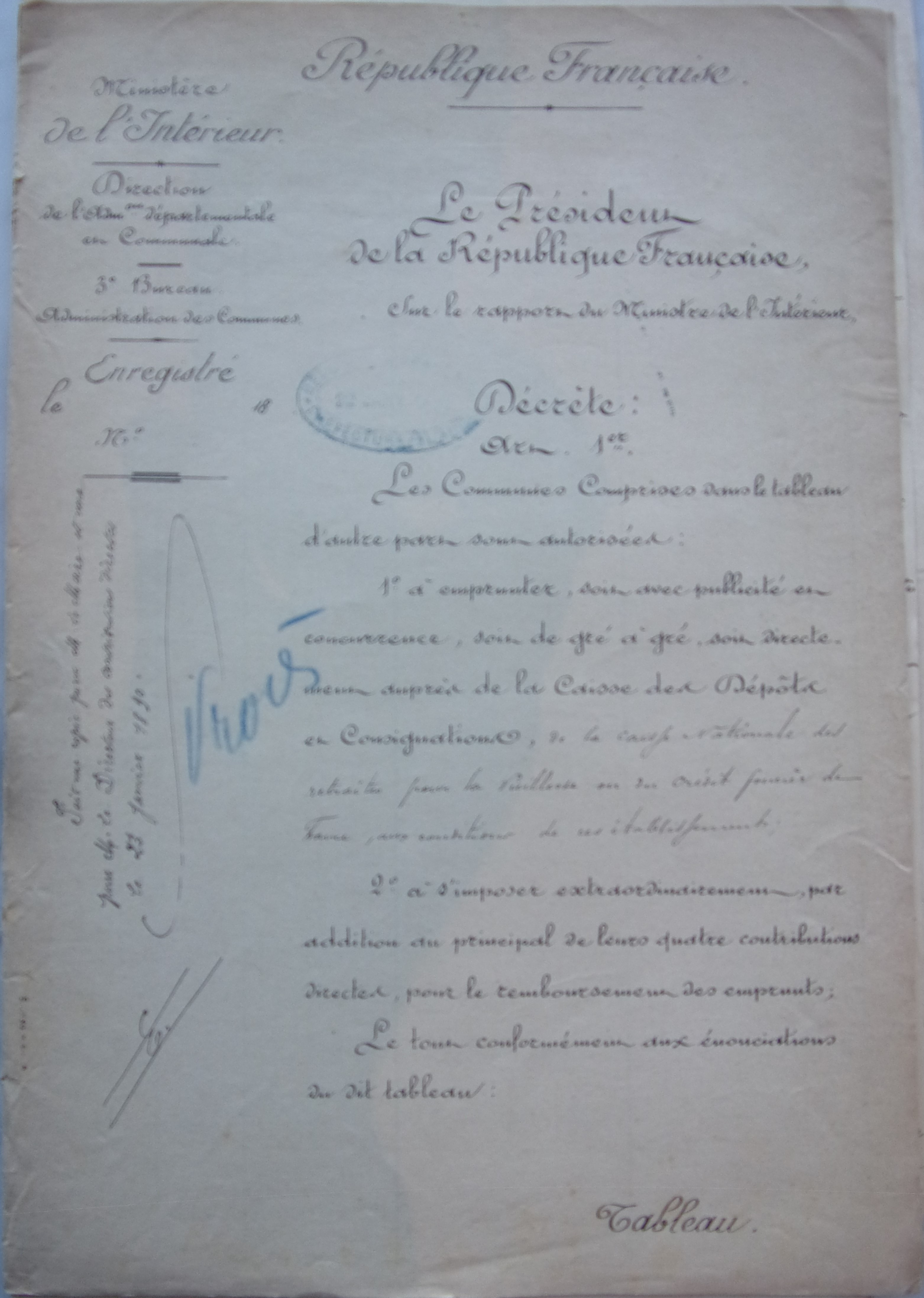 04 janvier 1890 - décret présidentiel autorisant la commune à emprunter pour son procès contre la Dame Fabre p1