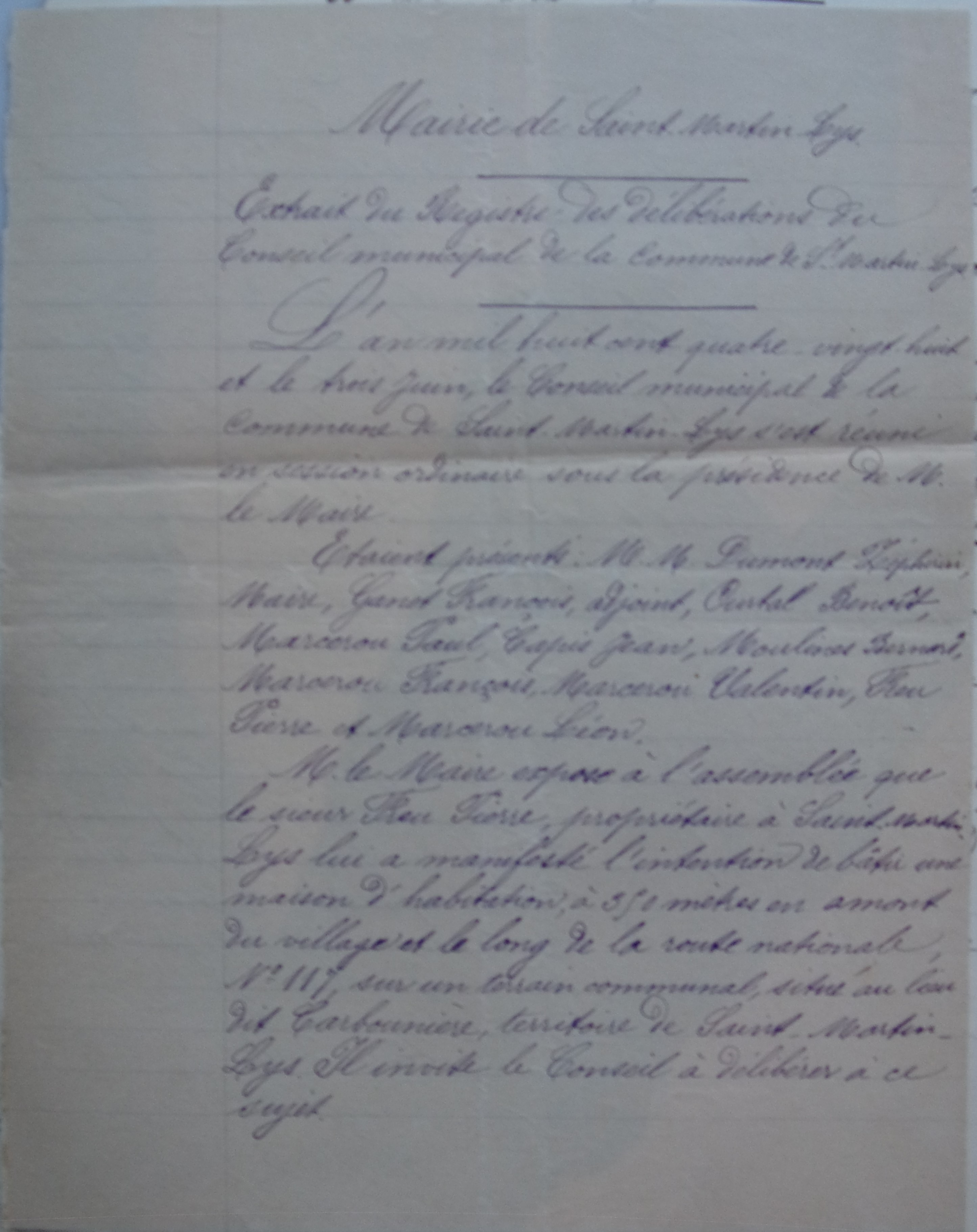 03 juin 1888 - Délibération du conseil municipal - Aliénation d'un lopin de terre au profit de Freu pierre p1