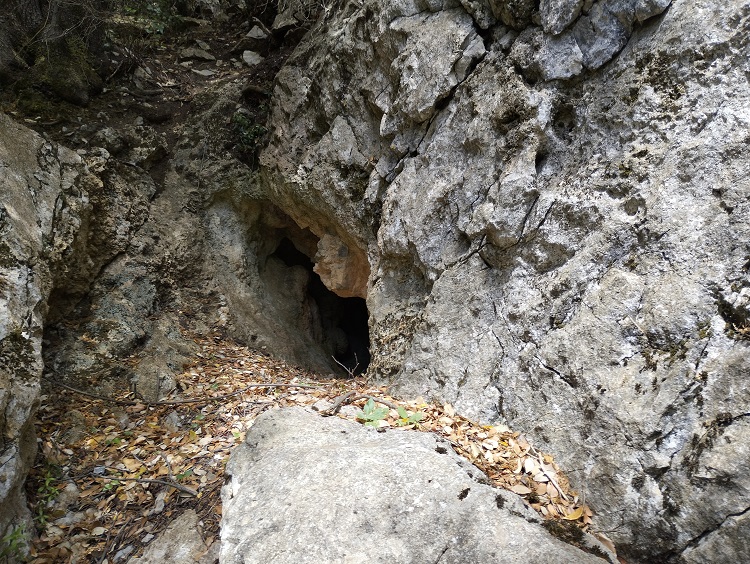 grotte supérieure - 1