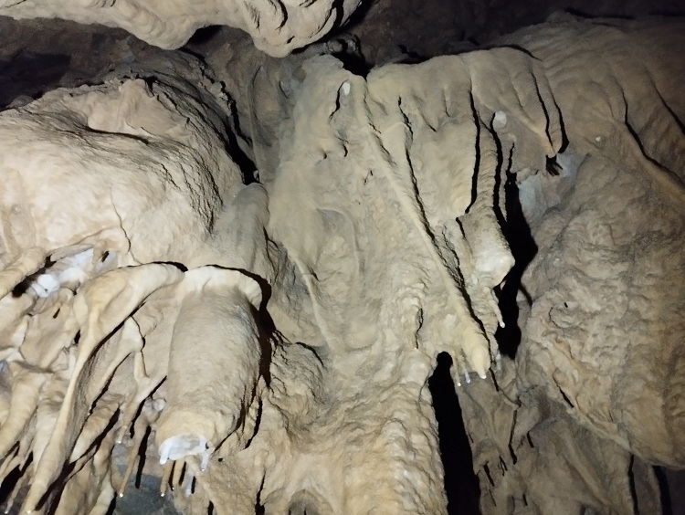 grotte supérieure - 43