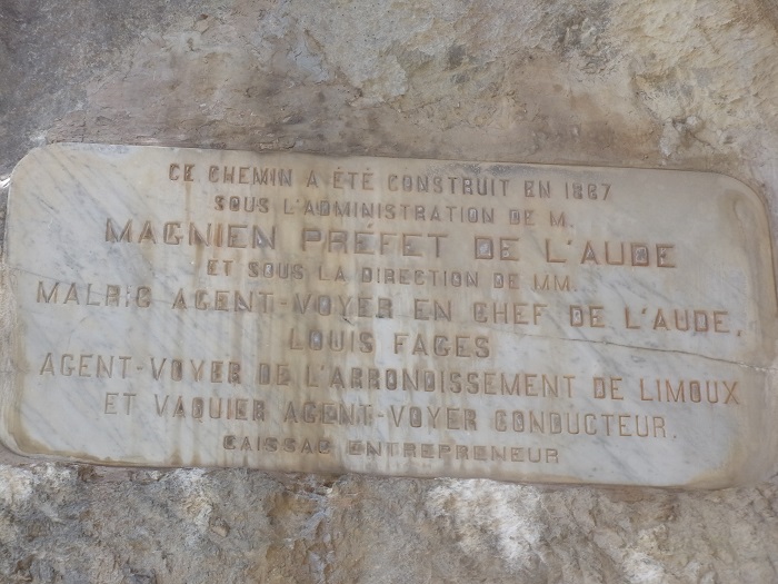 St Martin Lys, plaque commémorative sur le premier tunnel
