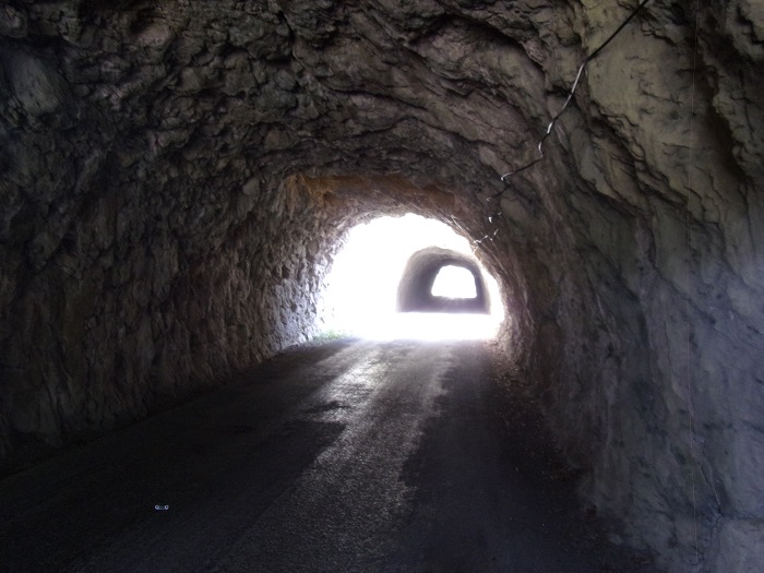 St Martin Lys, premier et deuxième tunnels 2