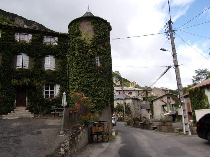 St Martin Lys, village de Mérial