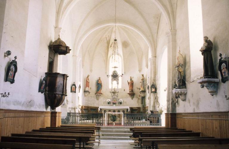 église Marsa; Intérieur : vue vers le choeur