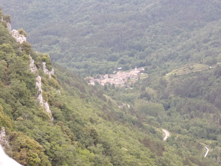 Château d'Able, vue de Joucou depuis le donjon 2