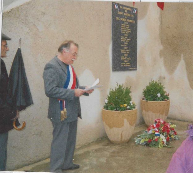 inauguration de la plaque commémorative de St Martin