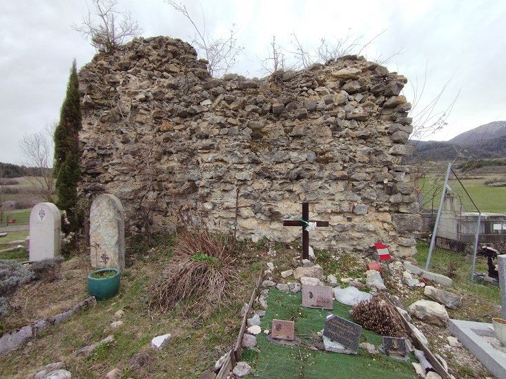 Rodome, ancienne église du cimetière - vue de coté
