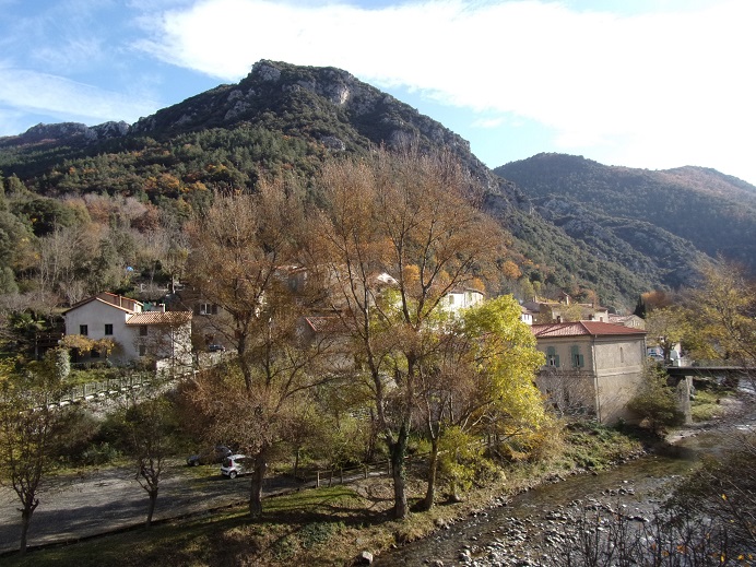 St Martin Lys, le village en automne
