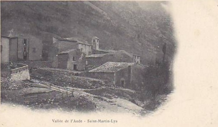 St Martin Lys, carte postale vue depuis la place